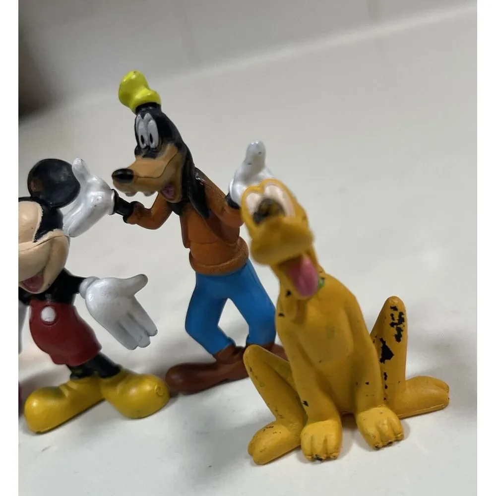 Disney Figures Mickey Minnie Donald Daisy‎ Pluto Toy Cake Topper Lot Collectible